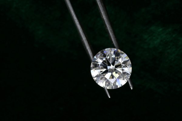 GemGeneve x G&F – Table Ronde – Le diamant, un produit industriel comme les autres ?